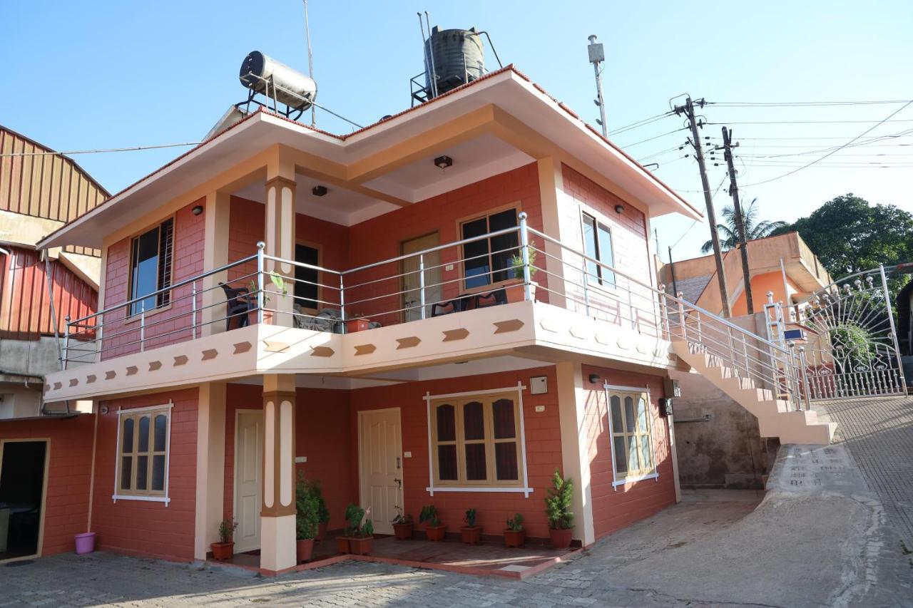 Sai Holiday Home Madikeri Bagian luar foto